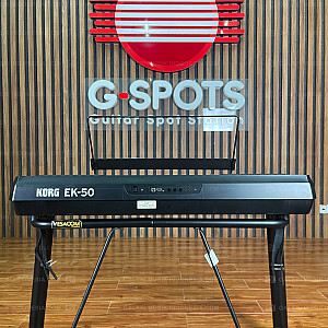 2ND Korg EK 50 61 Key Entertainer Keyboard